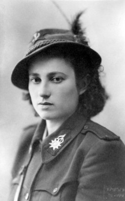 Коминтерн против фашизма: деятель Коминтерна Тереза Мондини